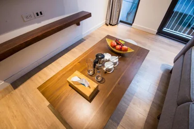 带阳台公寓 — 22housing Hotel & Apartment 81 Linh Lang